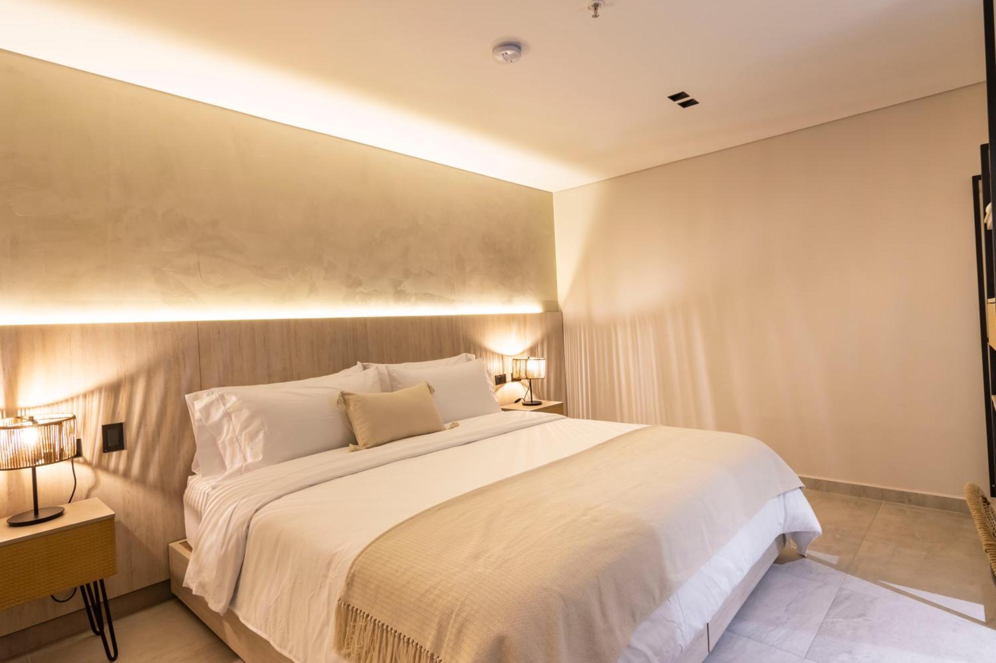 Sonata 44 Hotel Laureles Medellin Exterior photo