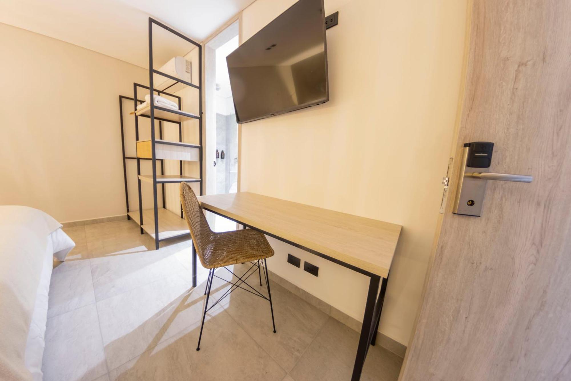 Sonata 44 Hotel Laureles Medellin Exterior photo