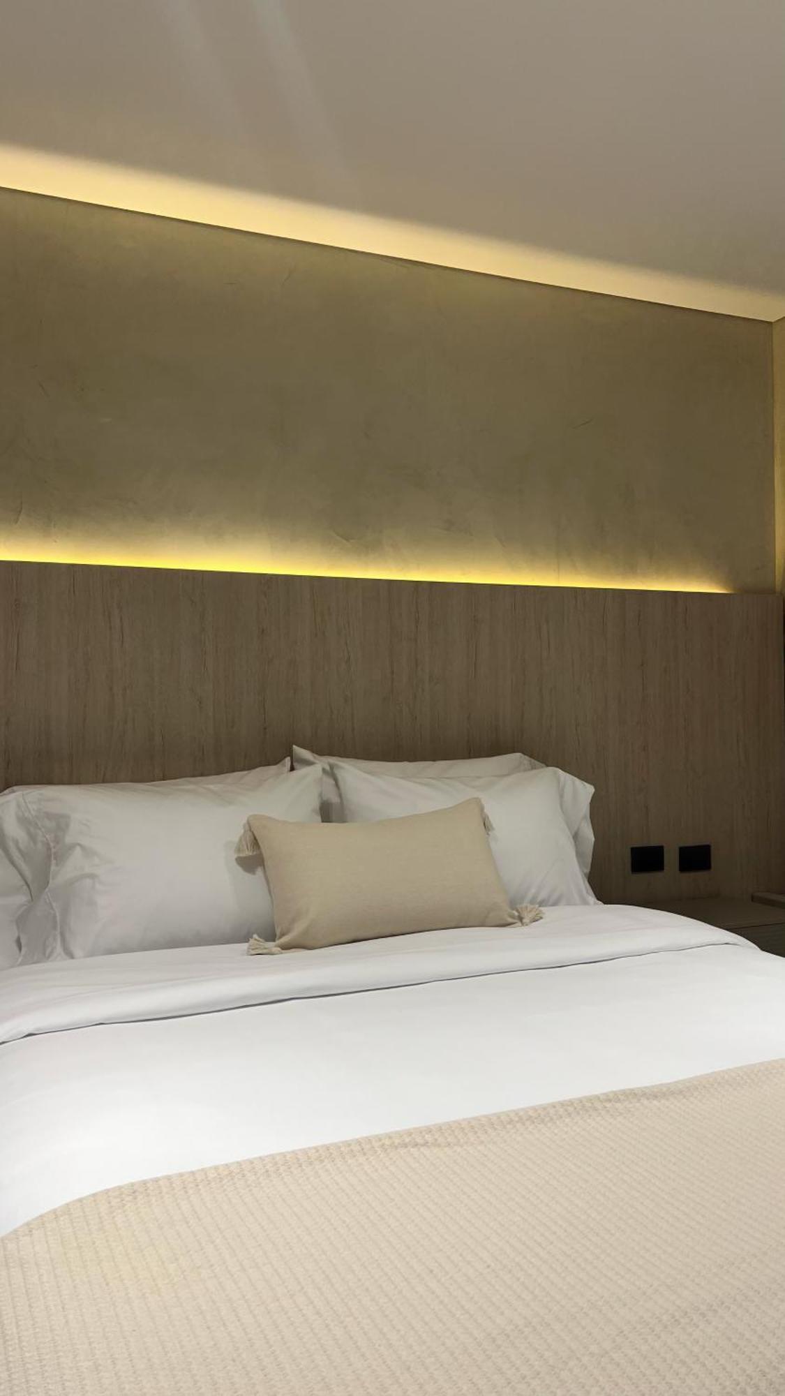 Sonata 44 Hotel Laureles Medellin Exterior photo