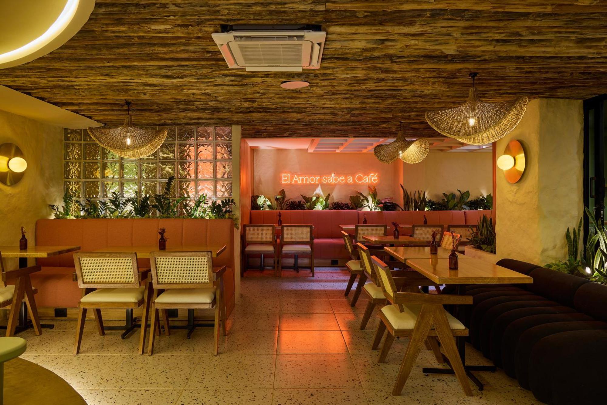 Sonata 44 Hotel Laureles Medellin Exterior photo