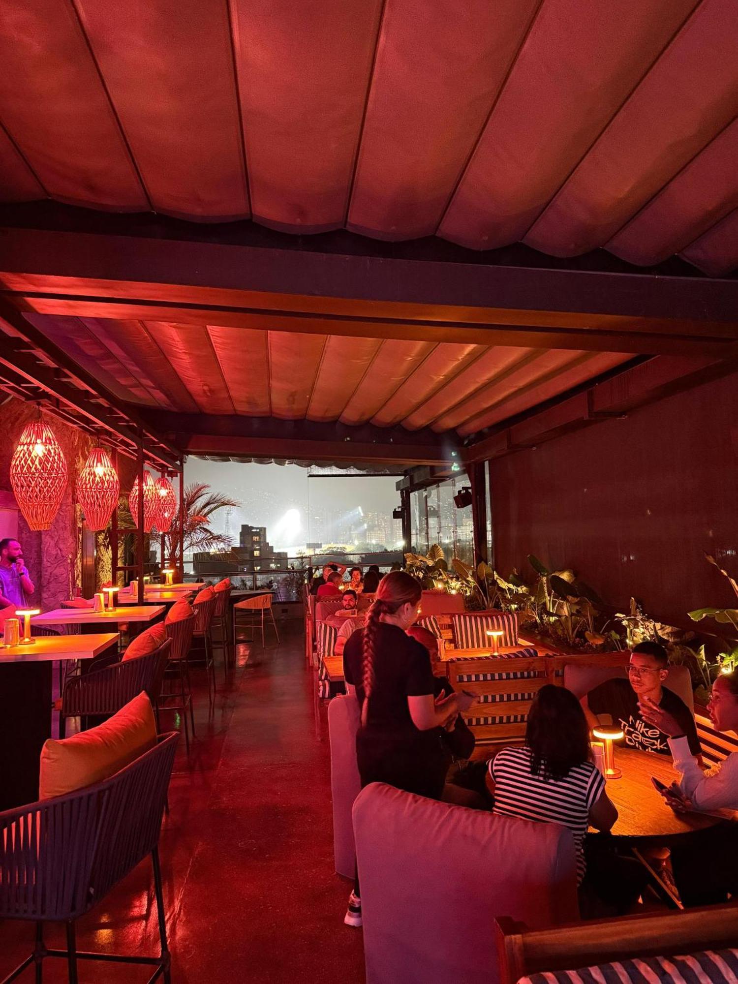 Sonata 44 Hotel Laureles Medellin Exterior photo
