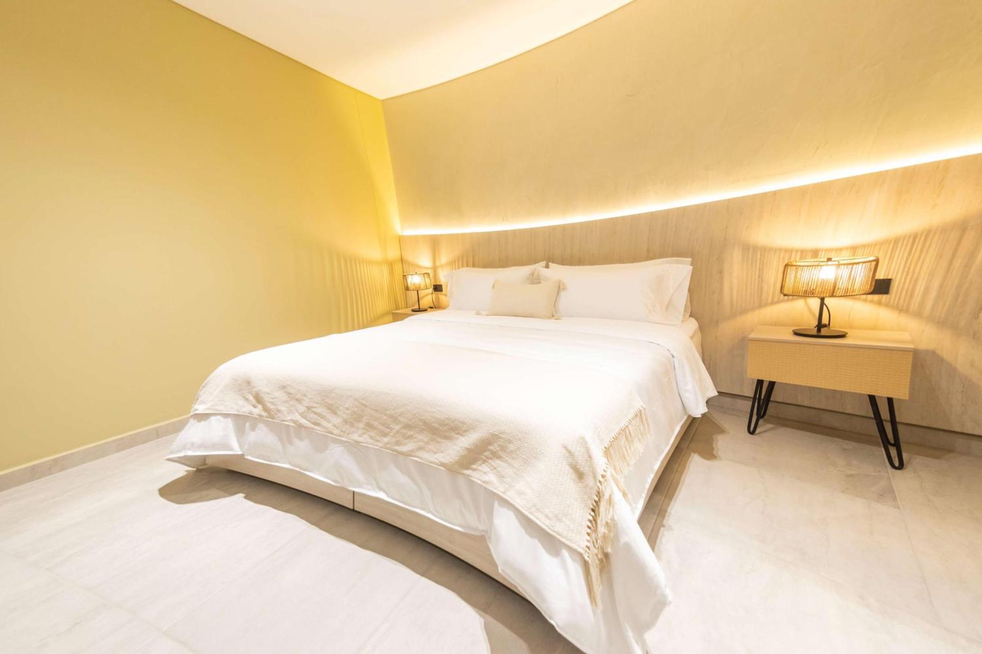Sonata 44 Hotel Laureles Medellin Exterior photo
